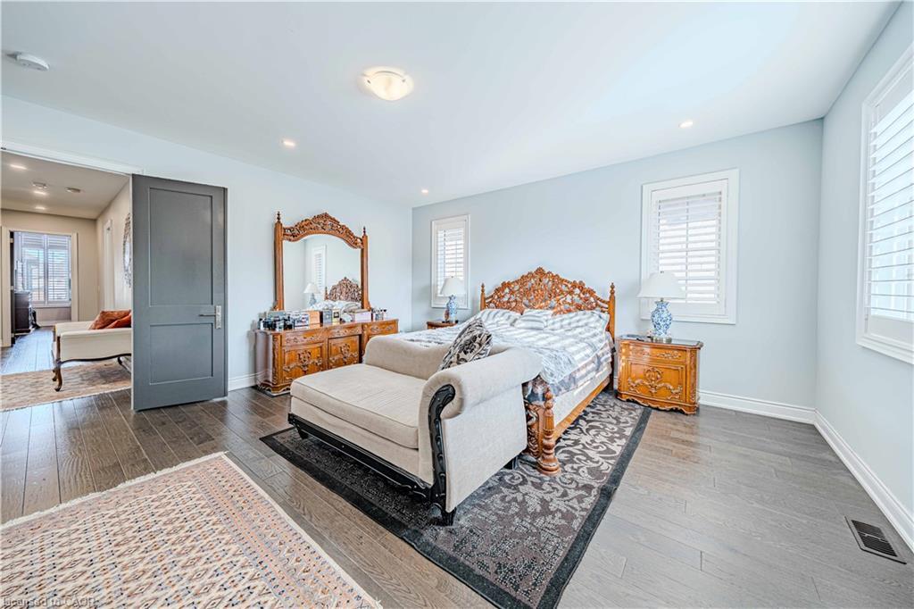3096 Daniel Way Way, Oakville, ON - Indoor Photo Showing Bedroom