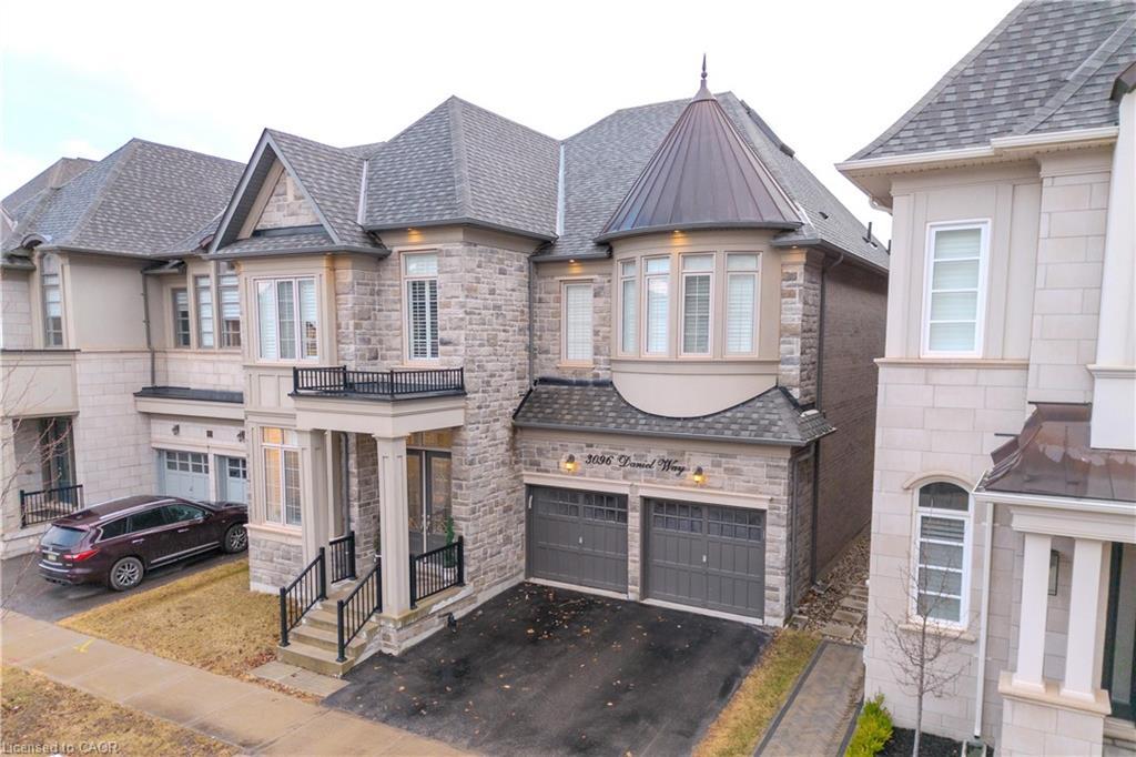 3096 Daniel Way Way, Oakville, ON - Outdoor With Facade
