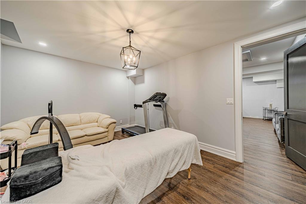 3096 Daniel Way Way, Oakville, ON - Indoor