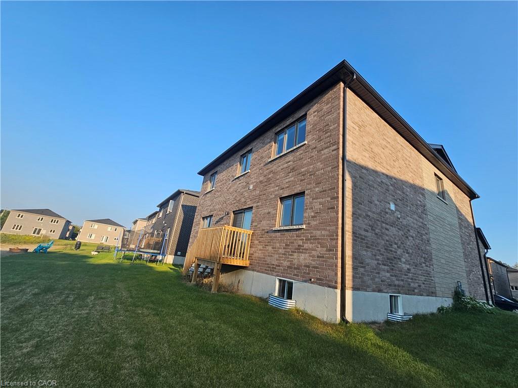 23 Tulip Crescent, Simcoe, ON - Outdoor With Exterior