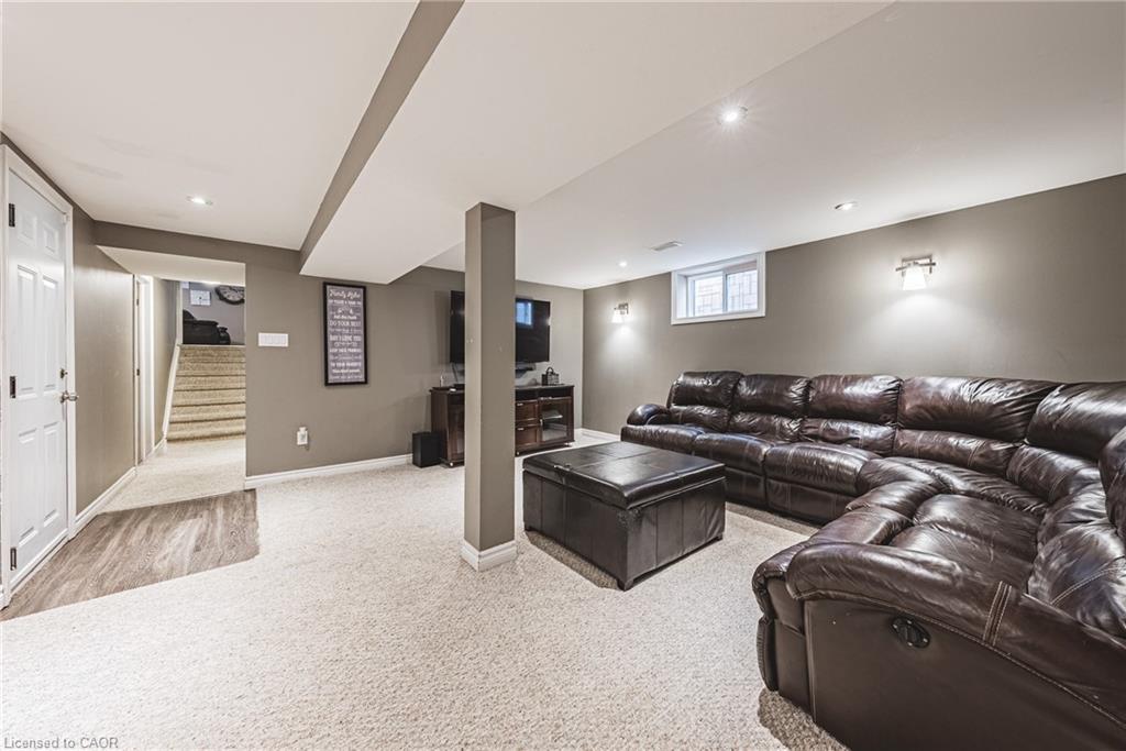477 Queen Victoria Drive, Hamilton, ON - Indoor