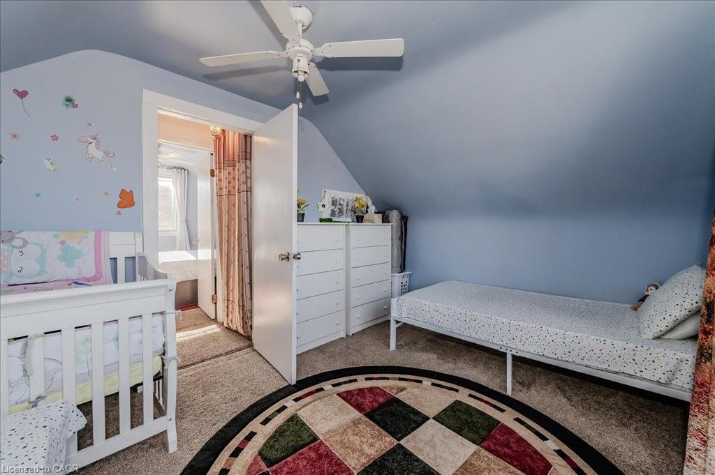 478 Greenfield Avenue, Kitchener, ON - Indoor Photo Showing Bedroom
