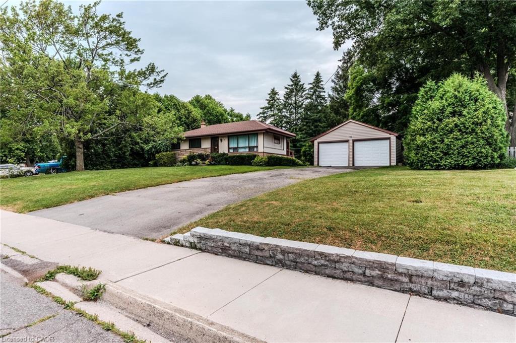 46 First Street, Waterdown, ON - Outdoor