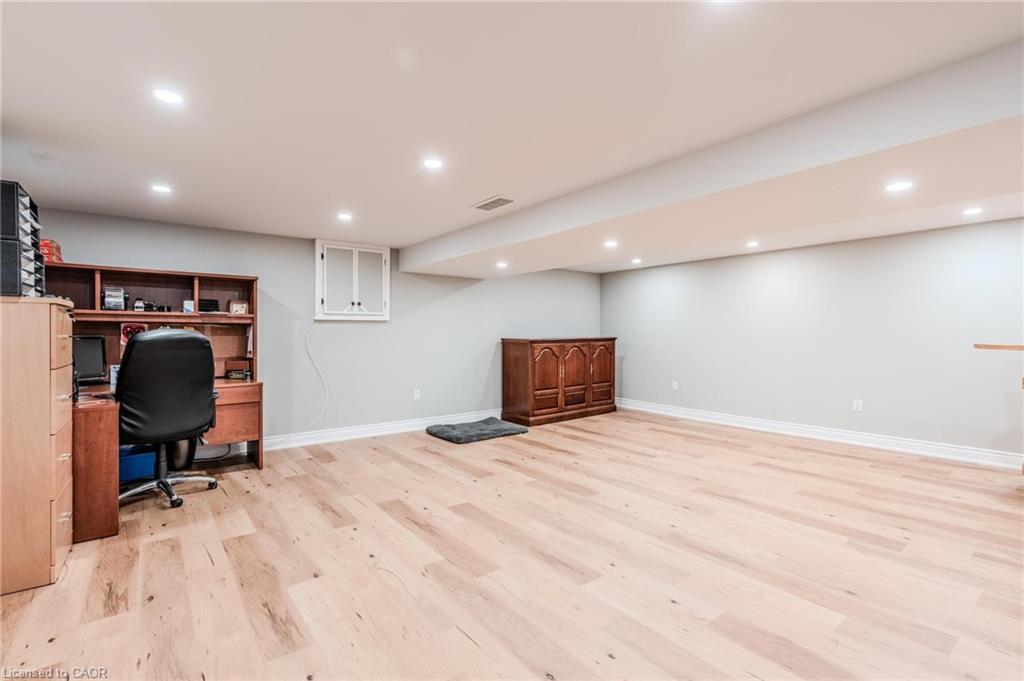 46 First Street, Waterdown, ON - Indoor