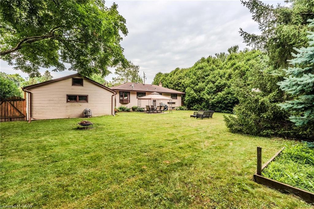 46 First Street, Waterdown, ON - Outdoor