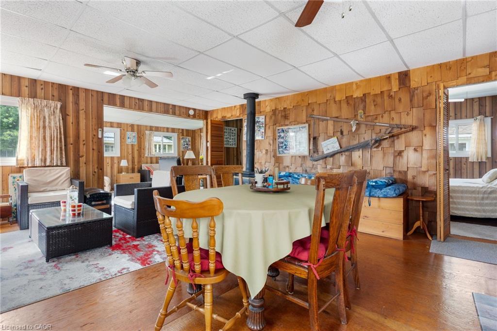 3 Harold Street, Turkey Point, ON - Indoor Photo Showing Dining Room