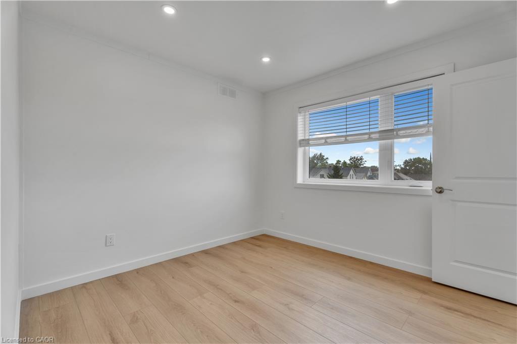 Unit D-133 Durham Street, Port Colborne, ON - Indoor Photo Showing Other Room