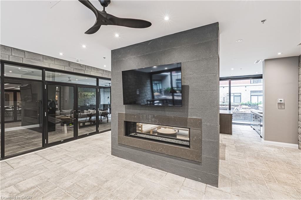 317-1 Redfern Avenue, Hamilton, ON - Indoor