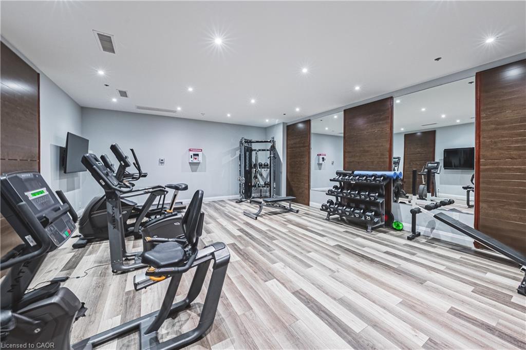 317-1 Redfern Avenue, Hamilton, ON - Indoor