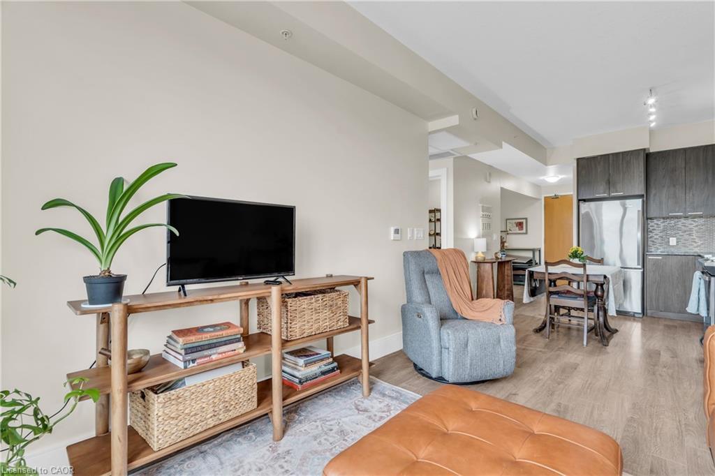 412-155 St. Leger Street, Kitchener, ON - Indoor Photo Showing Other Room