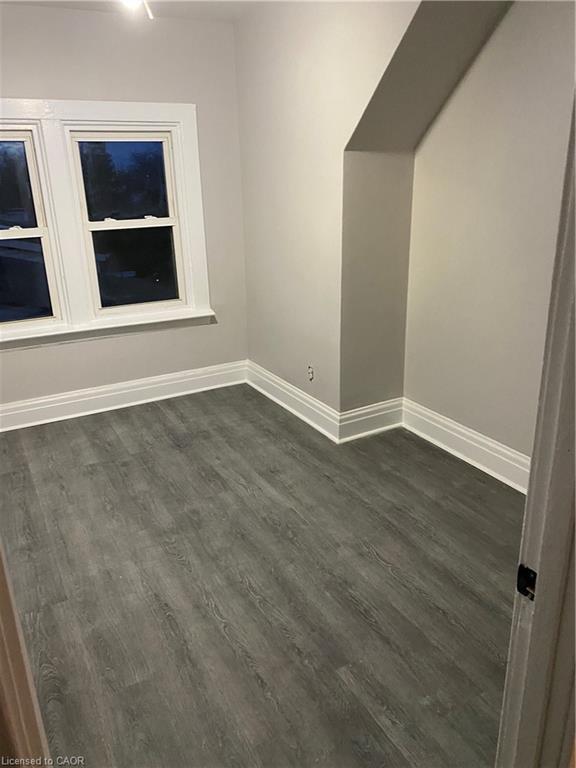 70 Belview Avenue, Hamilton, ON - Indoor Photo Showing Other Room