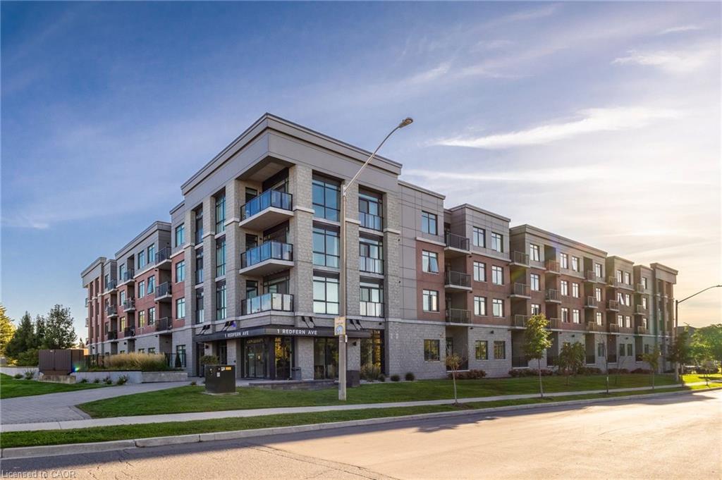 426-1 Redfern Avenue, Hamilton, ON - Outdoor With Facade