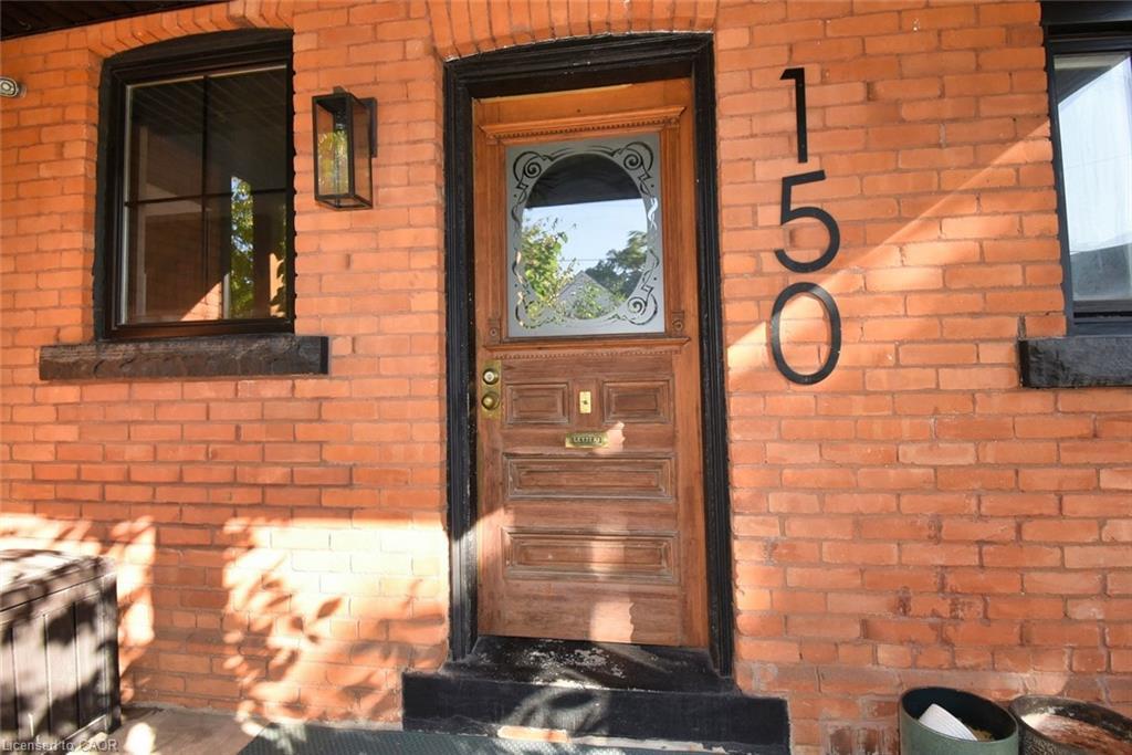 150 Victoria Avenue N, Hamilton, ON - Outdoor With Exterior
