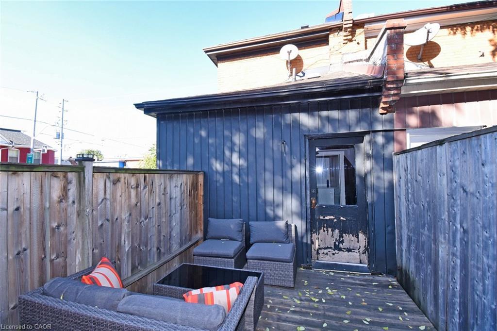 150 Victoria Avenue N, Hamilton, ON - Outdoor With Deck Patio Veranda