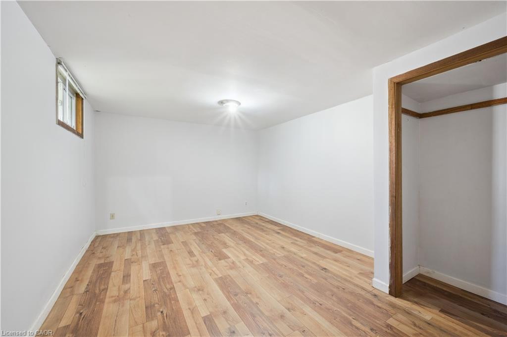 101 Churchill Street, Waterloo, ON - Indoor Photo Showing Other Room
