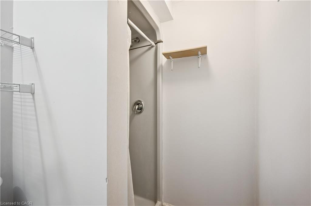 101 Churchill Street, Waterloo, ON - Indoor Photo Showing Other Room