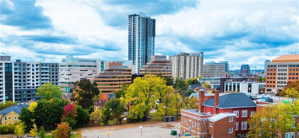 3203-60 Frederick Street, Kitchener, ON - Outdoor With View