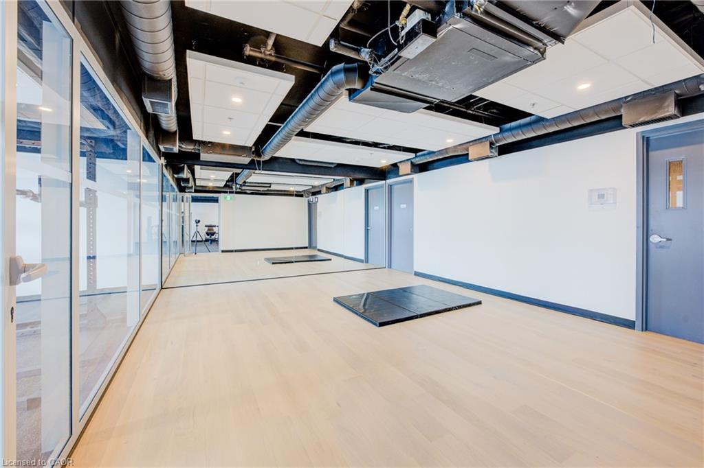 3203-60 Frederick Street, Kitchener, ON - Indoor Photo Showing Other Room