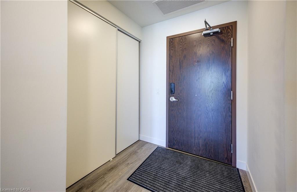 3203-60 Frederick Street, Kitchener, ON - Indoor Photo Showing Other Room
