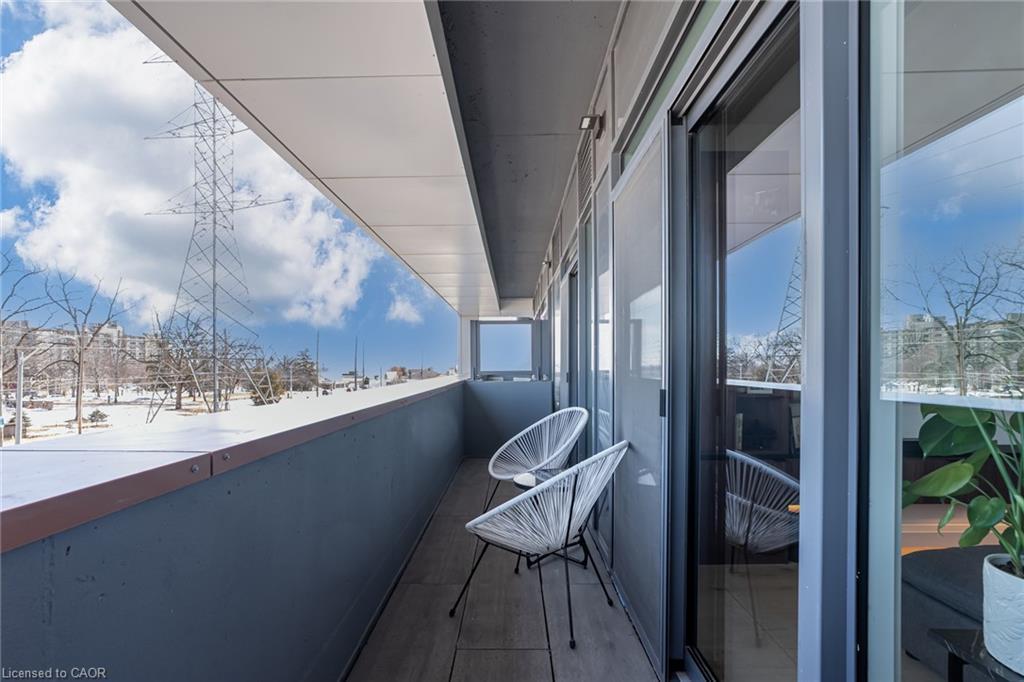 205-500 Brock Avenue, Burlington, ON - Outdoor With Exterior