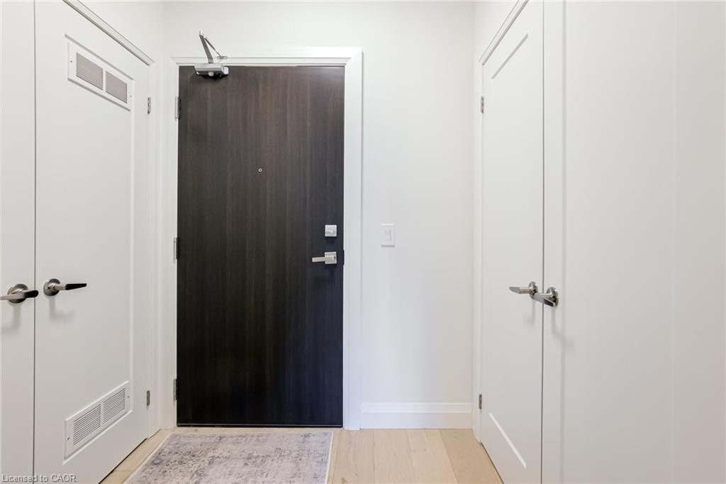 205-500 Brock Avenue, Burlington, ON - Indoor Photo Showing Other Room