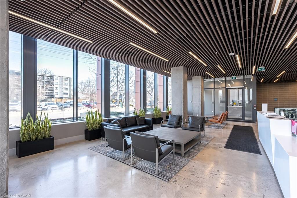 205-500 Brock Avenue, Burlington, ON - Photo Showing Other Room