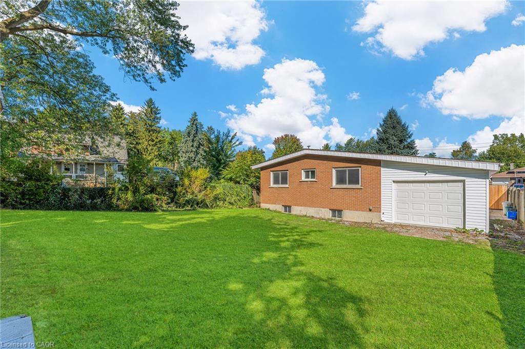 6122 Mayfair Drive, Niagara Falls, ON - Outdoor