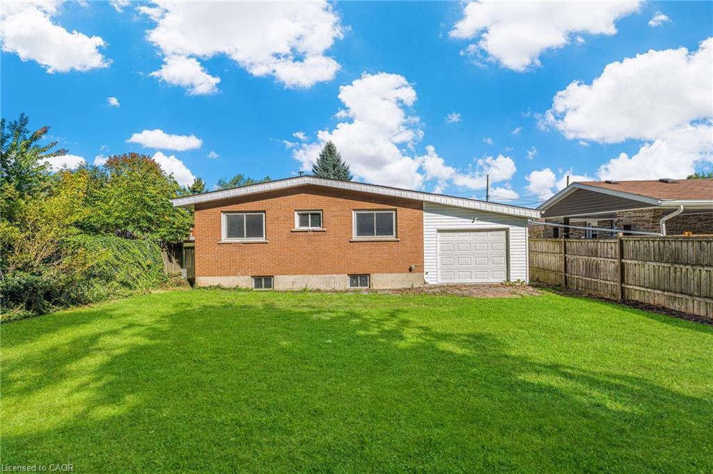 6122 Mayfair Drive, Niagara Falls, ON - Outdoor