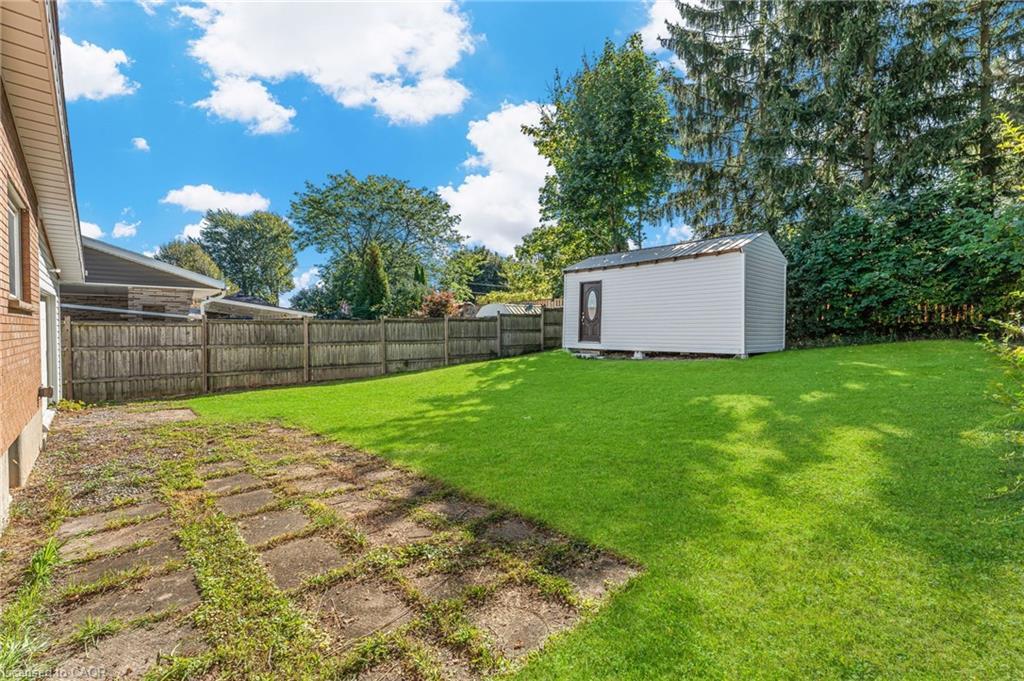 6122 Mayfair Drive, Niagara Falls, ON - Outdoor