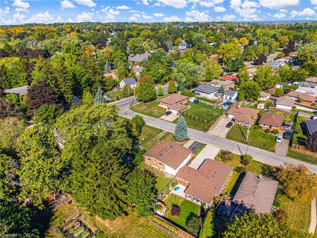 6122 Mayfair Drive, Niagara Falls, ON - Outdoor With View