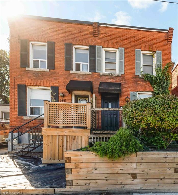 187 Barton Street W, Hamilton, ON - Outdoor With Exterior