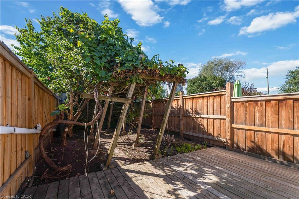 187 Barton Street W, Hamilton, ON - Outdoor With Deck Patio Veranda