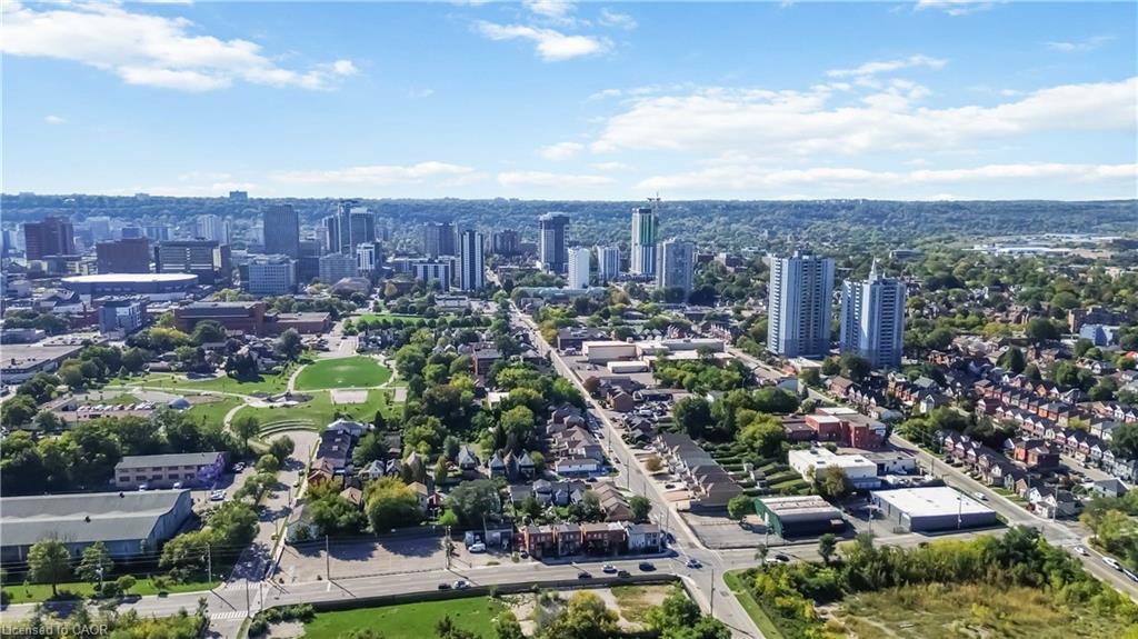 187 Barton Street W, Hamilton, ON - Outdoor With View