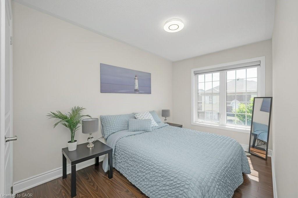 34 Aspen Hills Road, Brampton, ON - Indoor Photo Showing Bedroom