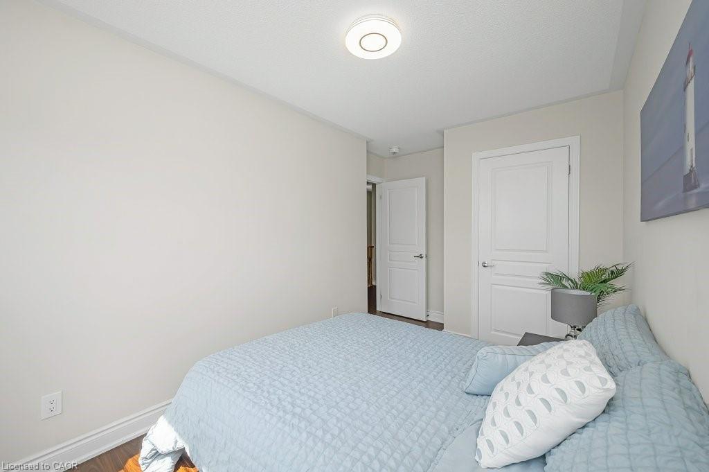 34 Aspen Hills Road, Brampton, ON - Indoor Photo Showing Bedroom
