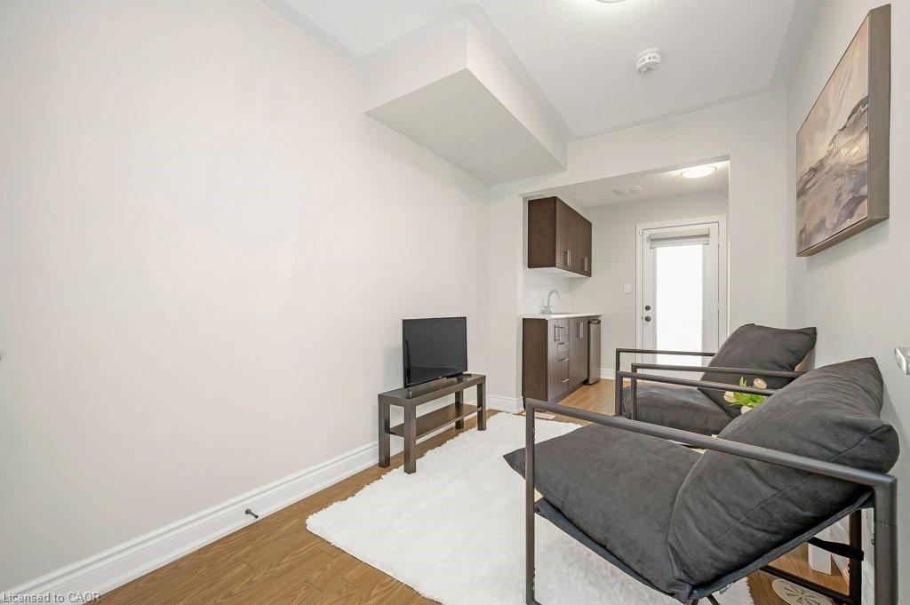 34 Aspen Hills Road, Brampton, ON - Indoor