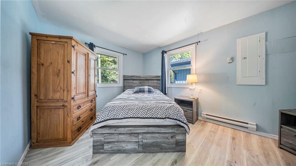 52 Ridgewood Drive, Turkey Point, ON - Indoor Photo Showing Bedroom