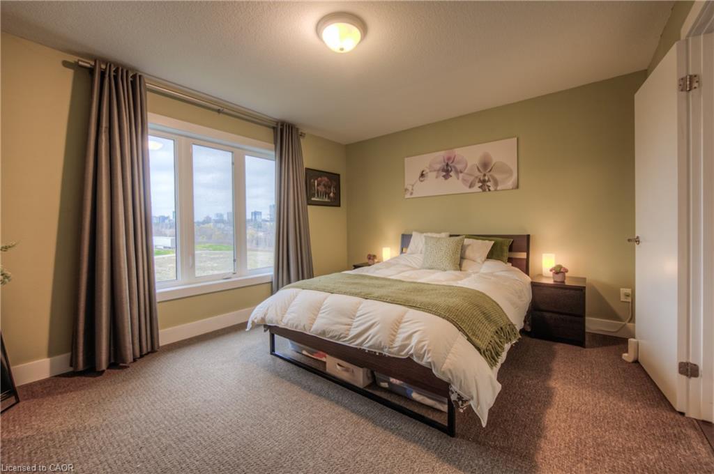 19-342 Mill Street, Kitchener, ON - Indoor Photo Showing Bedroom