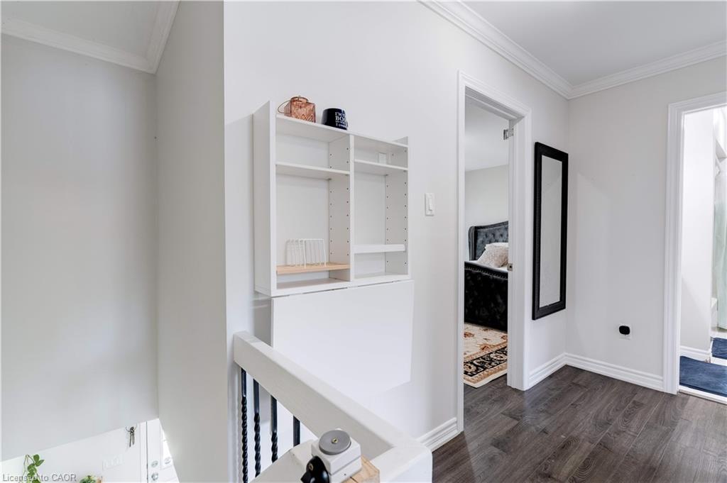 19-5475 Lakeshore Road, Burlington, ON - Indoor