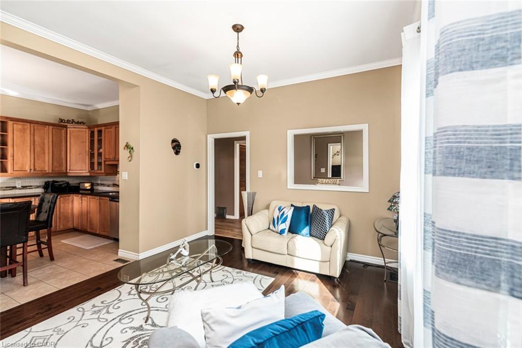 1545 Brock Road, Flamborough, ON - Indoor Photo Showing Other Room