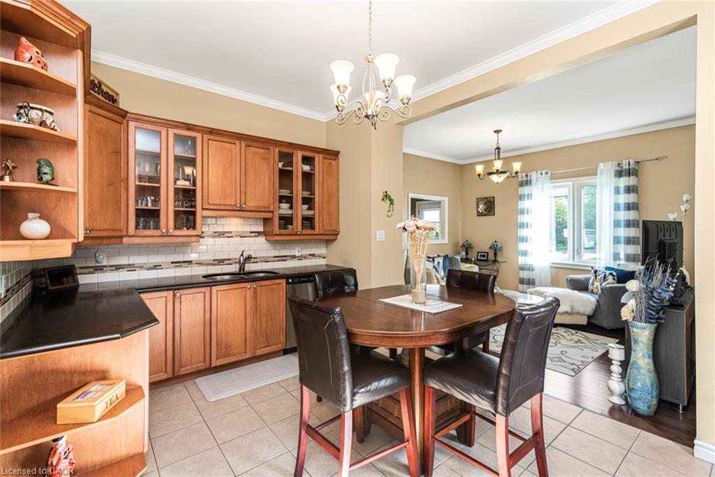 1545 Brock Road, Flamborough, ON - Indoor