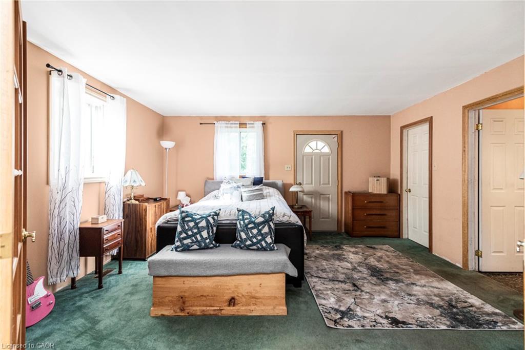 1545 Brock Road, Flamborough, ON - Indoor Photo Showing Bedroom