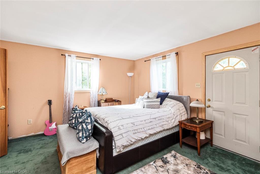 1545 Brock Road, Flamborough, ON - Indoor Photo Showing Bedroom