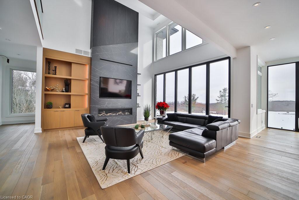 2284 Sideroad 1, Burlington, ON - Indoor