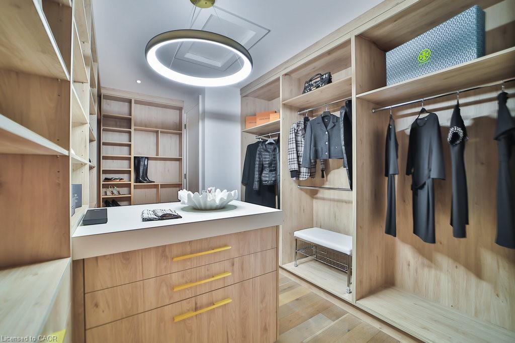 2284 Sideroad 1, Burlington, ON - Indoor