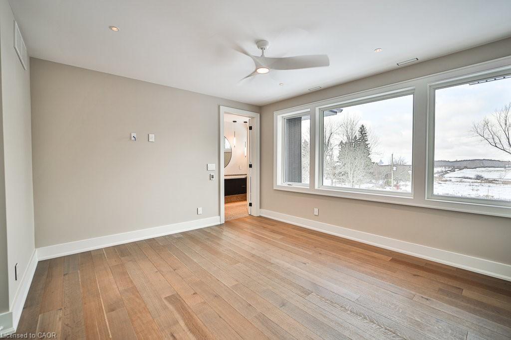 2284 Sideroad 1, Burlington, ON - Indoor Photo Showing Other Room