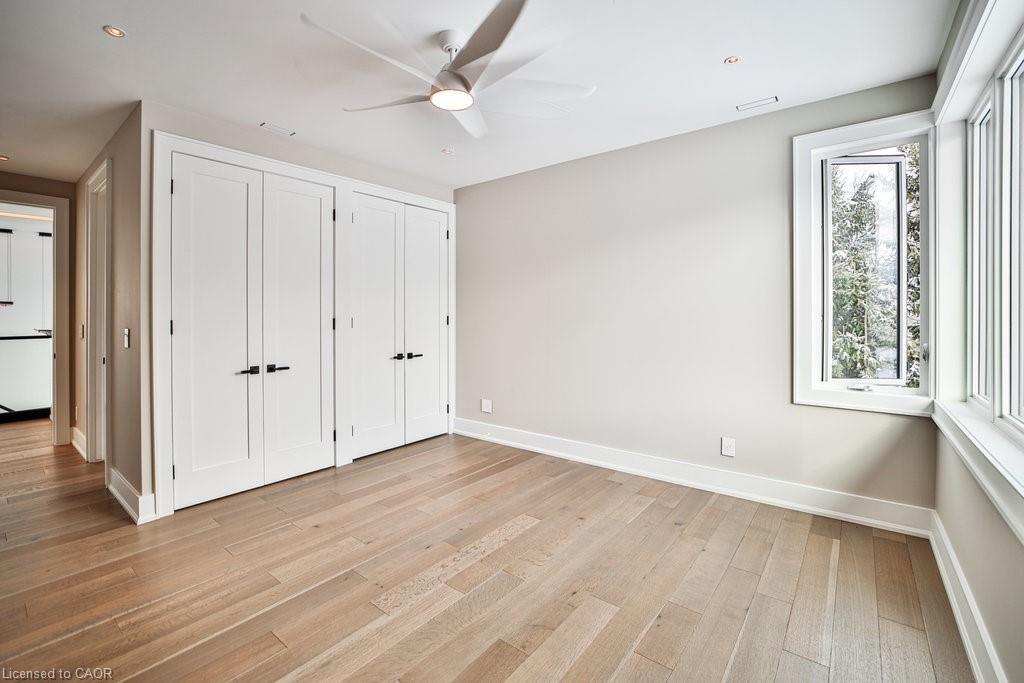 2284 Sideroad 1, Burlington, ON - Indoor Photo Showing Other Room