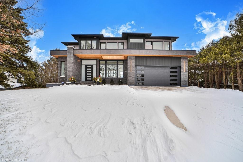 2284 Sideroad 1, Burlington, ON - Outdoor With Facade