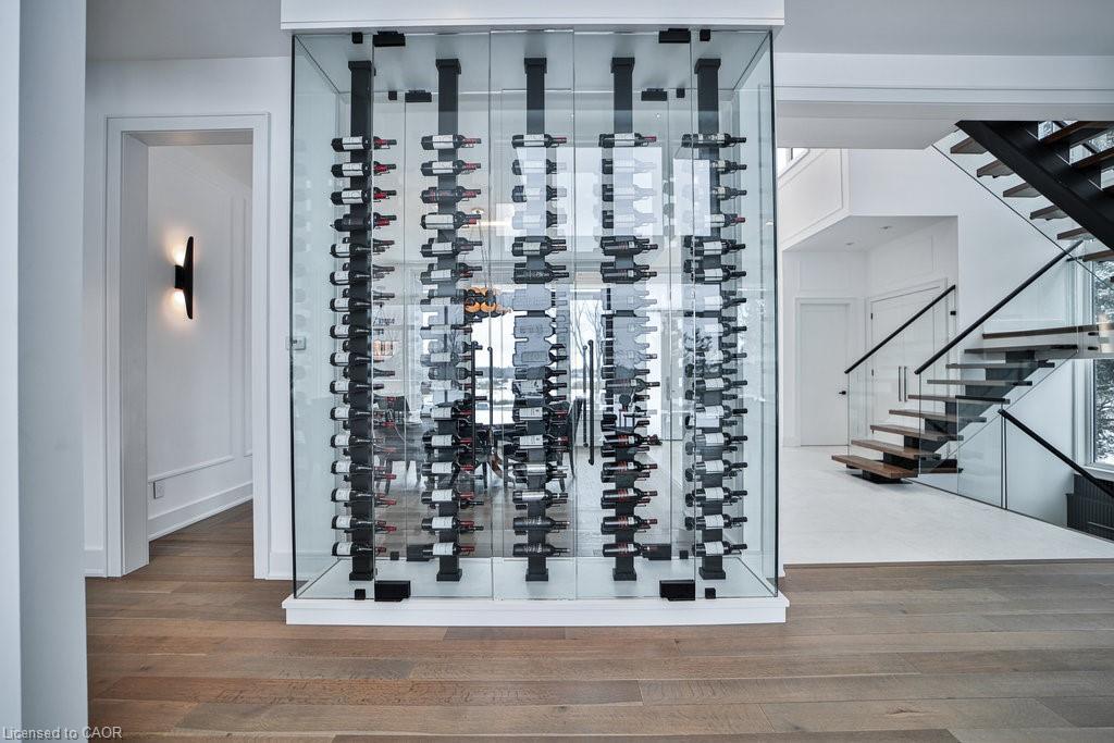 2284 Sideroad 1, Burlington, ON - Indoor