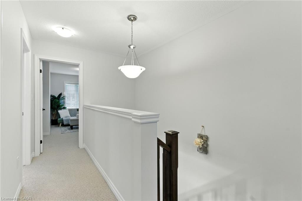 24-377 Glancaster Road, Hamilton, ON - Indoor Photo Showing Other Room